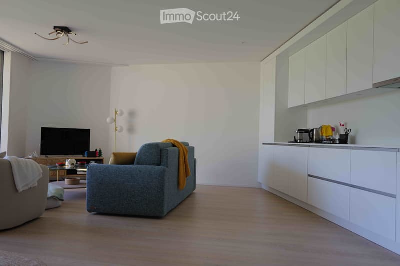 Exceptional opportunity to take over a lease (2)