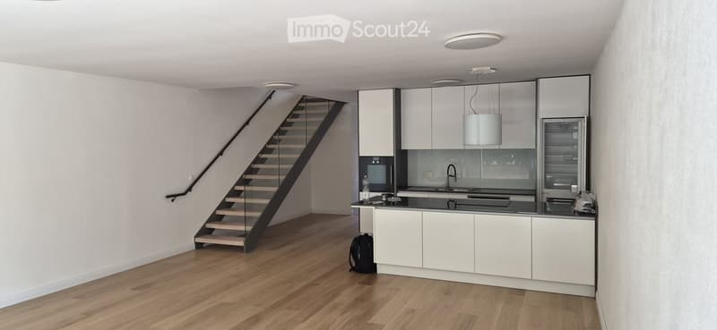 4,5 Zimmer von 134m² renoviert im Jahr 2026 (1)