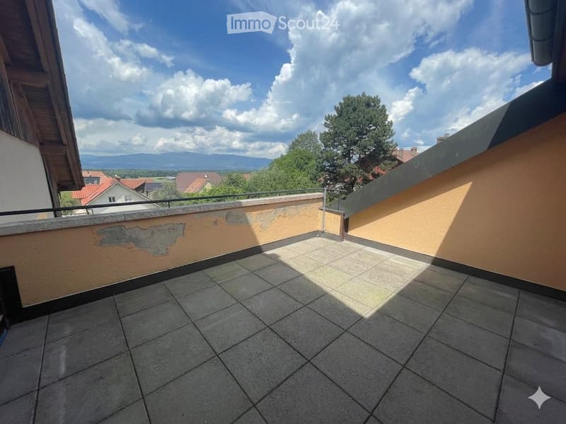 Duplex, Vuarrens, 5.5p. , terrasses, parking, 2600 cc (1)