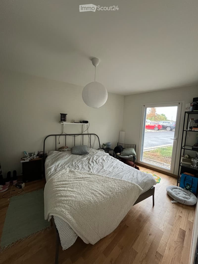Wohnung mit 2,5 Zimmern zur Miete (3)