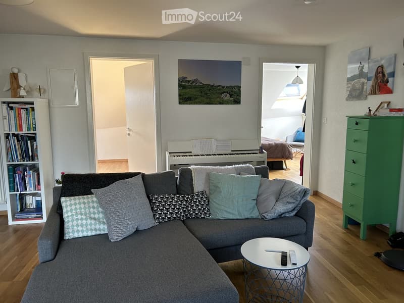 Spacious 4.5-room apartment with bright parental suite and attic (4)