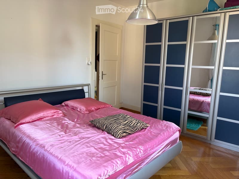 Chambre meublée à louer, proche de la garde de Renens (1)