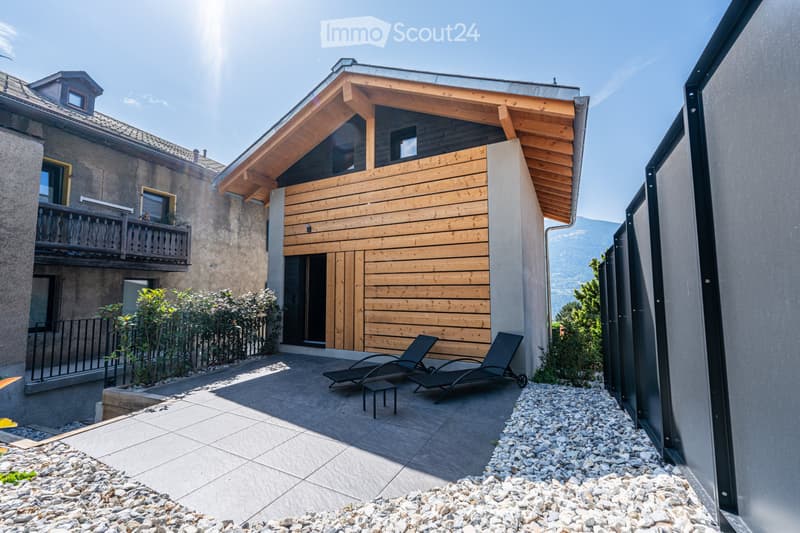 Exceptional house for rent as main residence (2)
