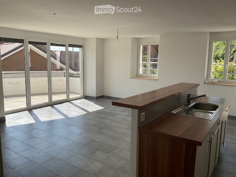 3.5 room ground floor apartment, 1410 Saint-Cierges (1)