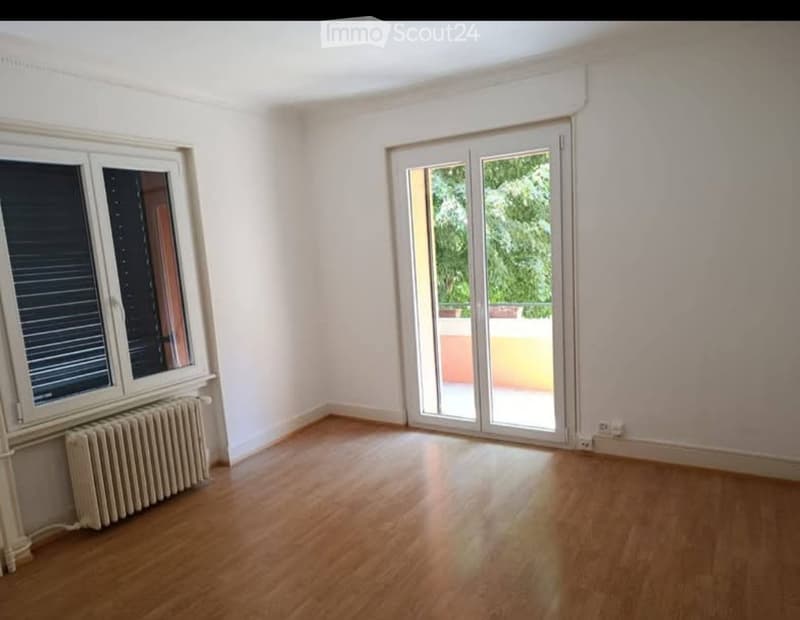 Appartement a louer 3,5 quartier de la pontaise. (5)