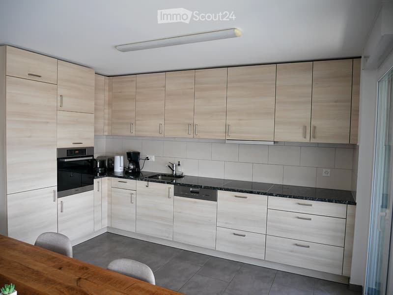 Wohnung 4.5 Zimmer mit Terrasse in Saint-Aubin Fribourg (1)