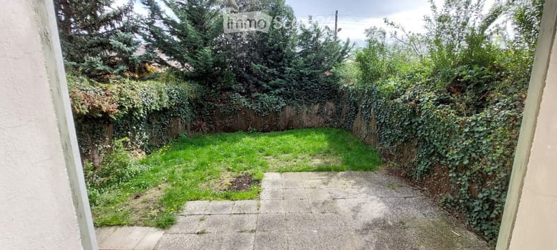Da rilasciare appartamento di 2.5 locali con giardino privato a Meyrin (5)
