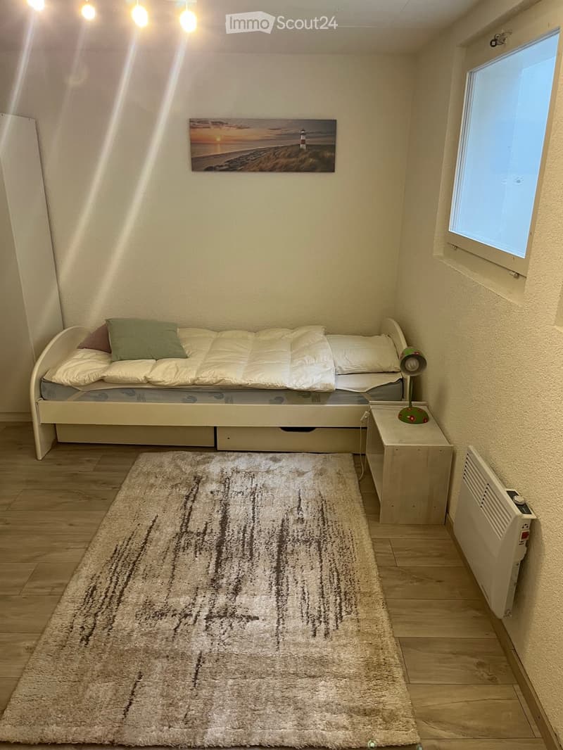 Zimmer bei Privatperson für Studentin (3)