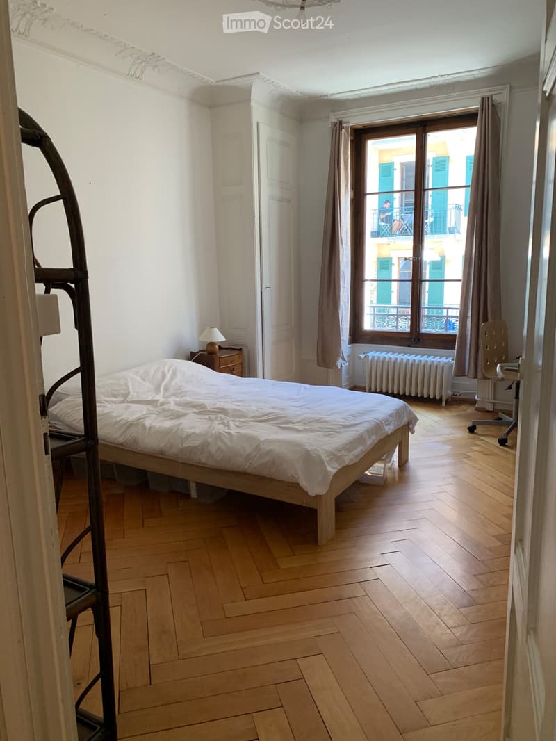 Chambre à louer aux Eaux-vives (4)