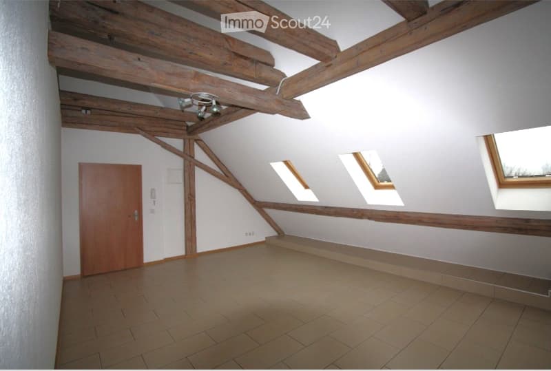 Schönes 3,5-Zi-Wohnung nahe dem MIC (1)