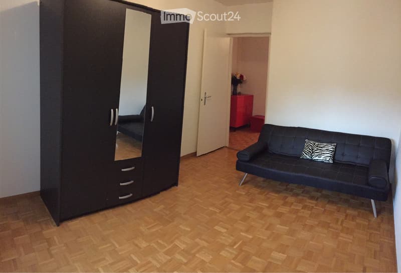 Chambre à louer en colocation féminine (1)