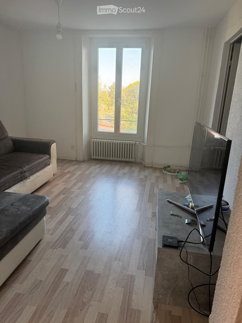 Appartement 2.5 pièces à la Cité Suchard, à 3 minutes du lac (2)