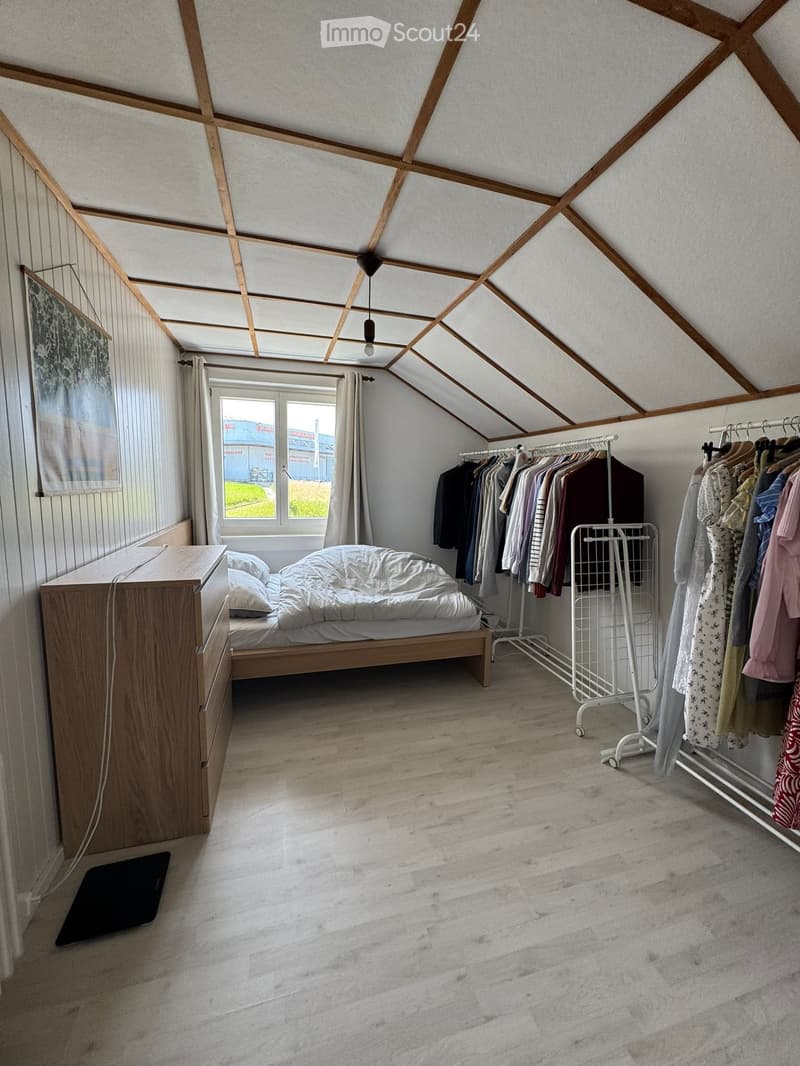 Bel appartement lumineux 2.5 pièces à Givisiez (2)