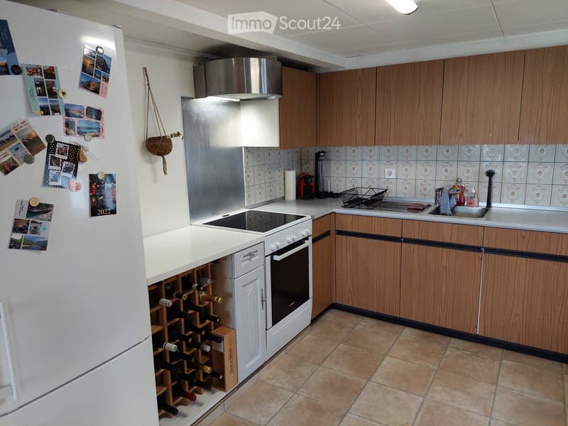Charming old town apartment with lake view (2)