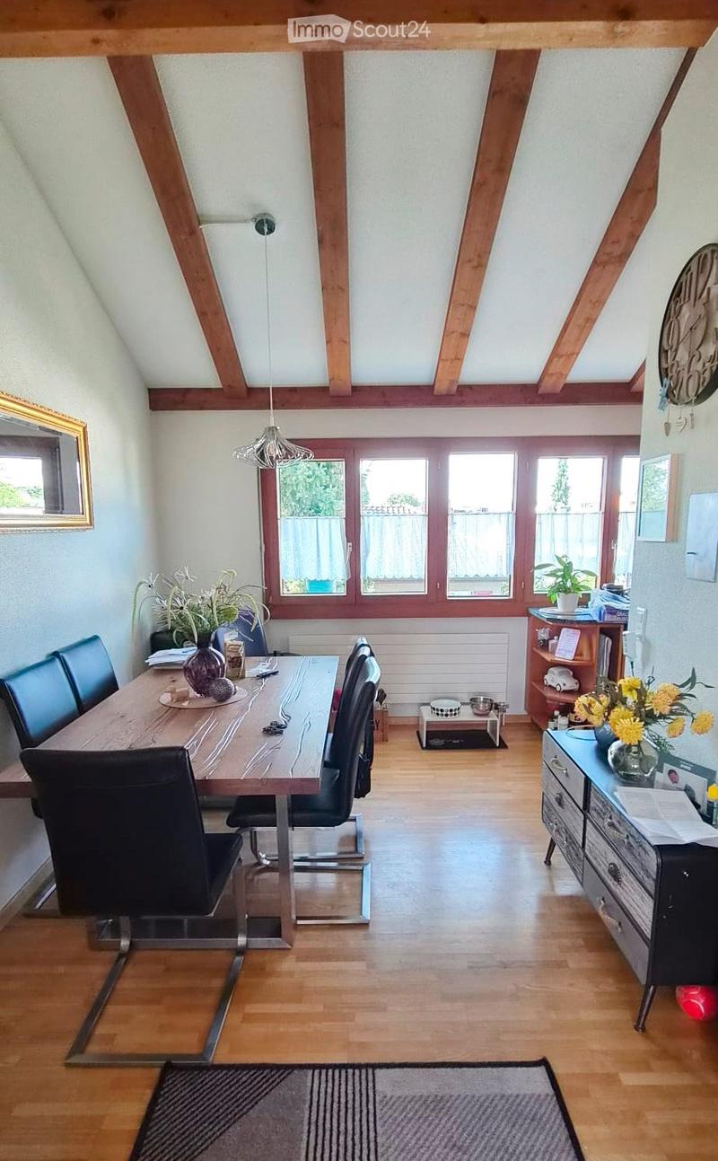 4.5-Zimmer Wohnung mit Garage und eigenem Estrich (4)