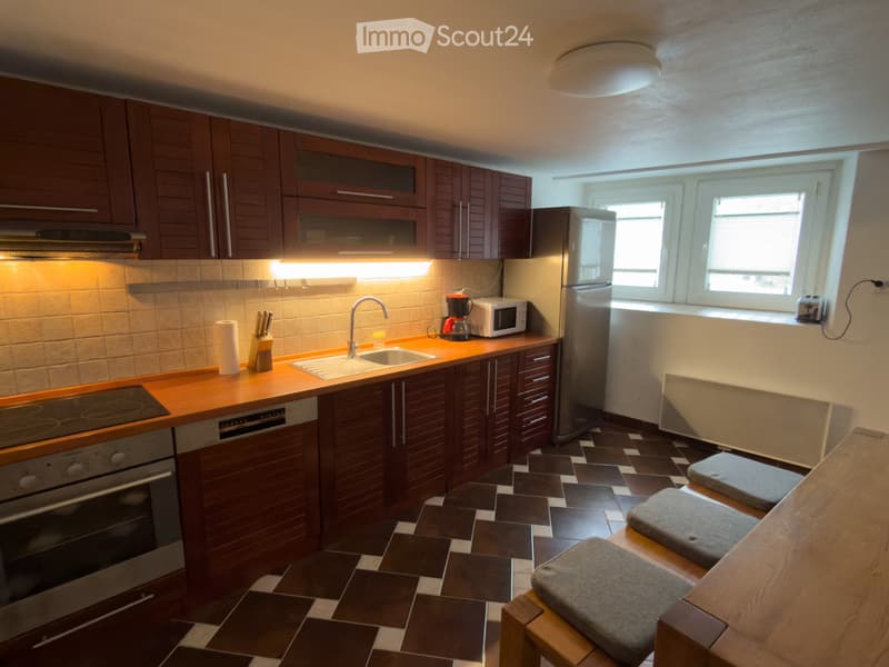Charming 85 m² Chalet Apartment with Balcony (4)