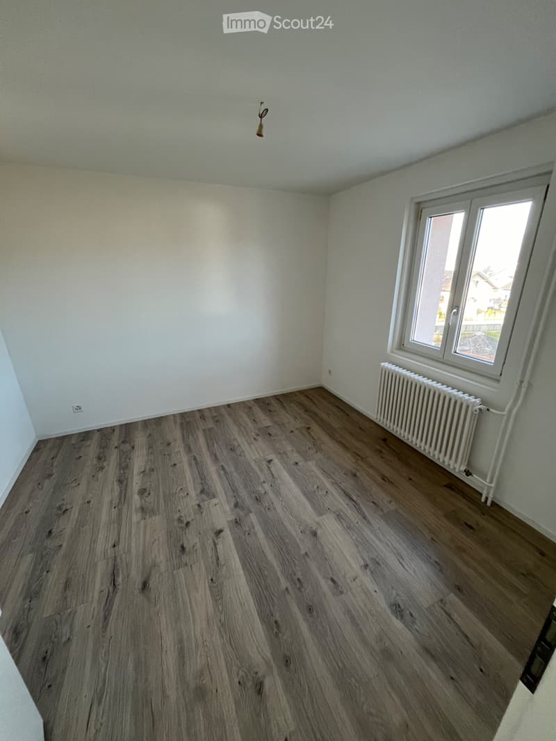 Bel appartement de 3.5 pièces avec garage (5)
