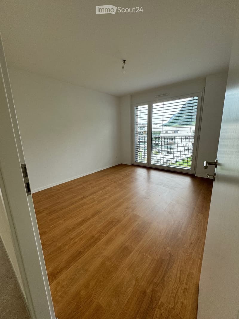 Appartement 3.5 pièces moderne avec balcon Aigle (3)