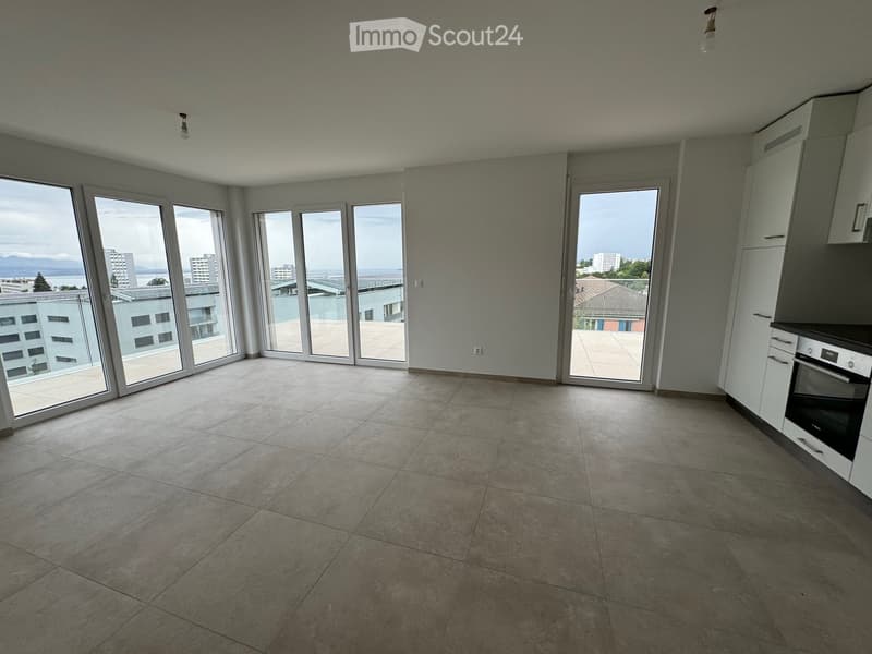 Magnifique appartement 2.5 pièces avec grande terrasse (2)