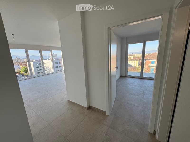 2.5 pièces avec balcon  Disponible de suite (5)