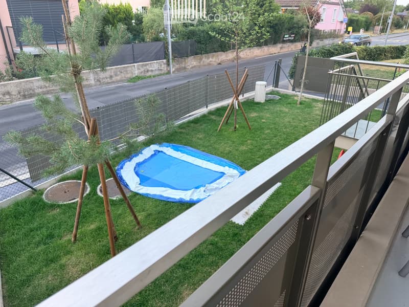 Appartement Neuf trés lumineux avec garage et jardin (3)