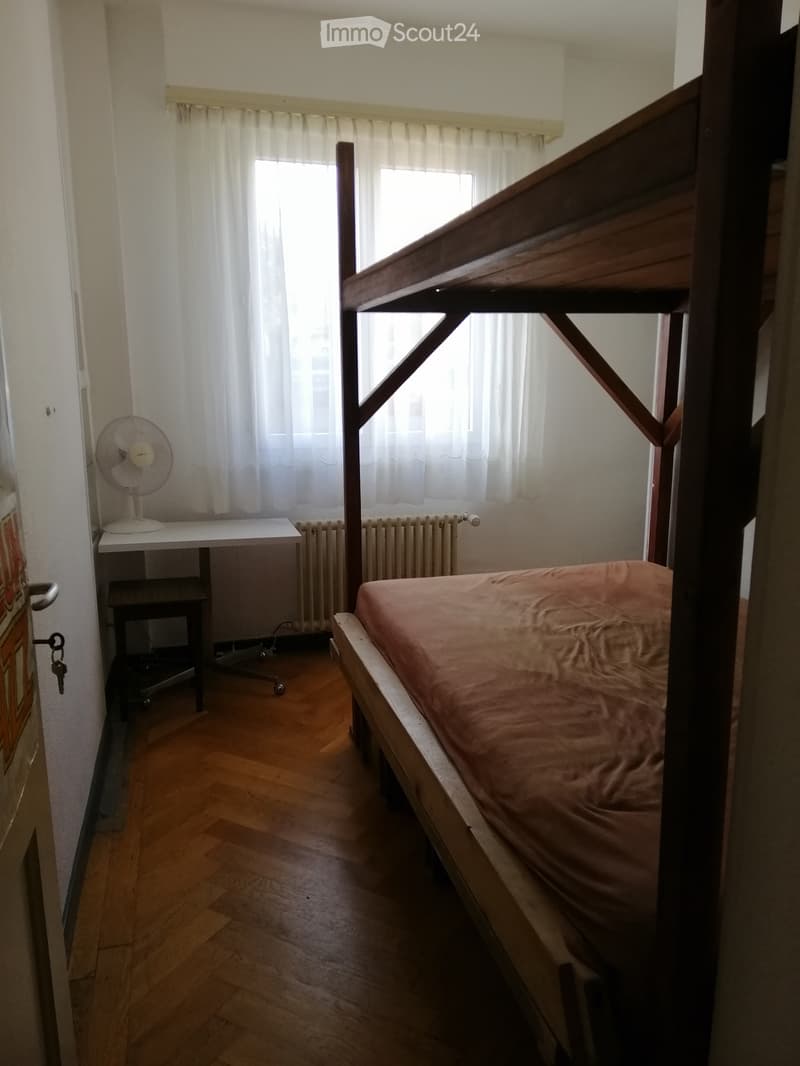 Belle chambre meublée à Lausanne (1)