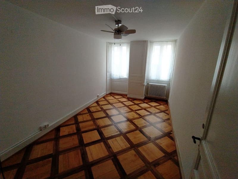 Appartement parisien Nyon (1)