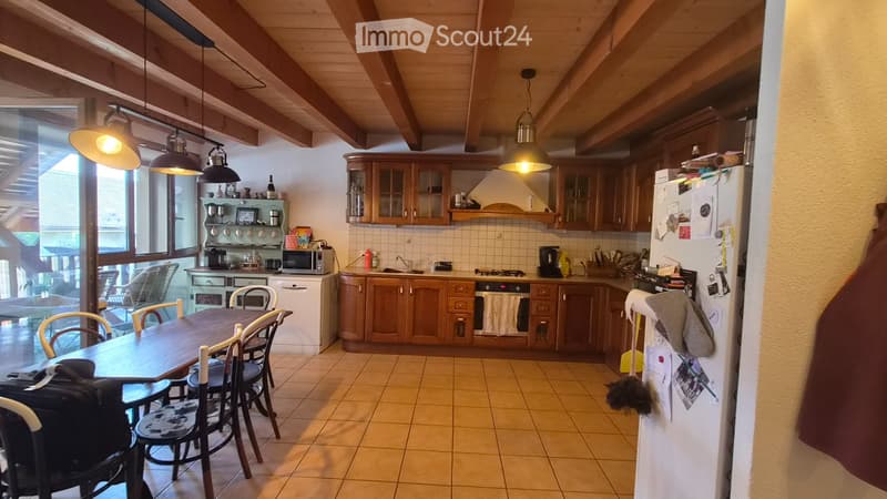 Charmant 3.5 pièces de 120 m² à Éclagnens grand balcon calme (2)
