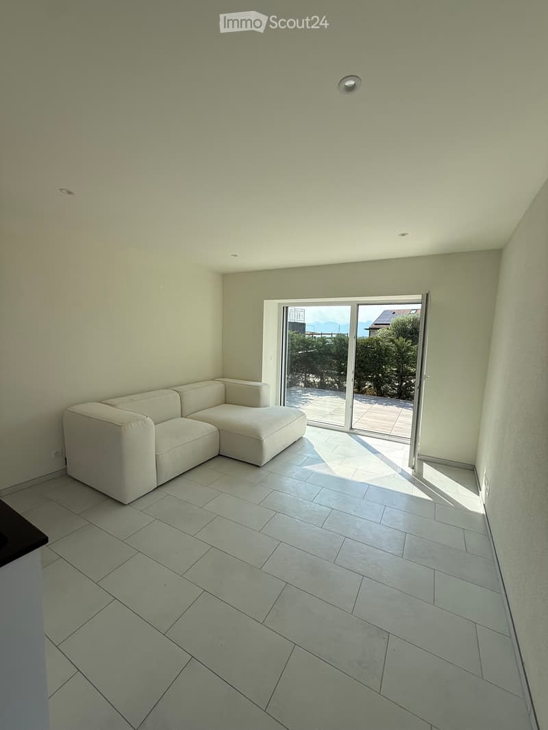 Magnifique studio avec chambre (3)