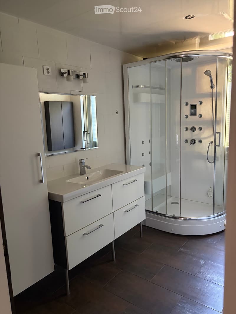 À louer  Superbe duplex de 3½ pièces avec terrasse, garage (2)