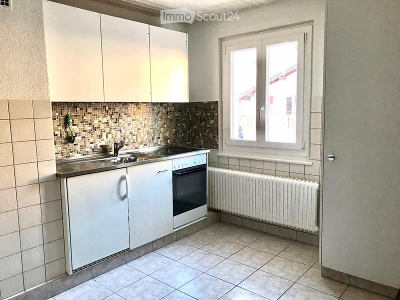A louer à Sierre joli appartement dans Villa (2)