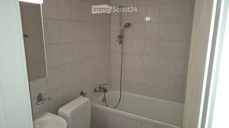 3.5 pcs en attique à Sierre avec place de parking intérieure (2)