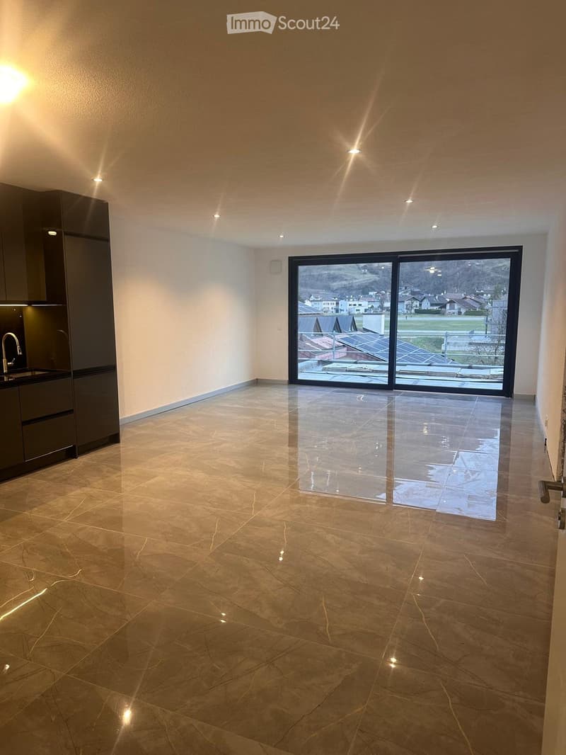 top moderne 2.5 Zimmerwohnung (1)