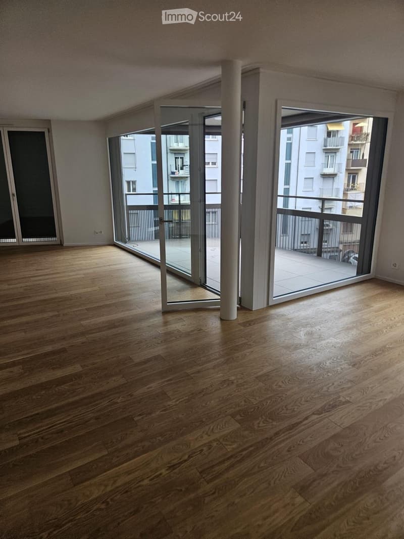 Appartement 3,5 pièces au 2ème étage dans bâtiment moderne (2)