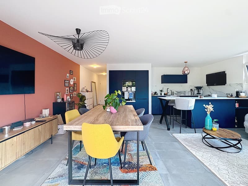 Appartement de 2,5 pièces avec terrasse / jardin (4)