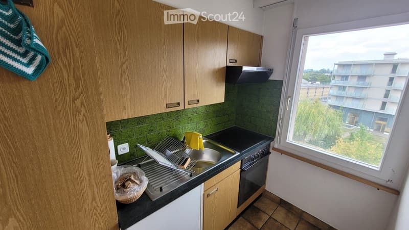 Zentrale 1.5-Zimmer-Wohnung mit Balkon (2)