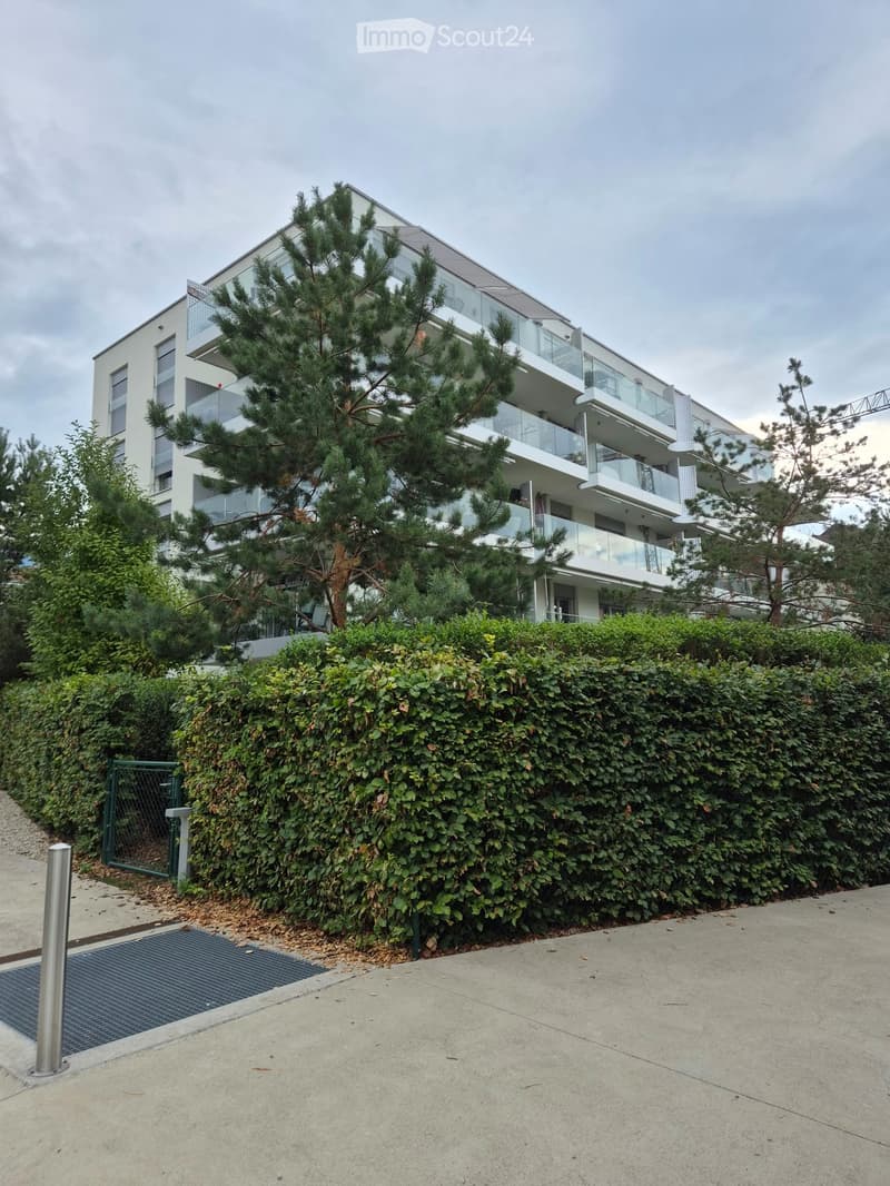 STUDIO au 3 ème étage dans un quartier très calme (5)