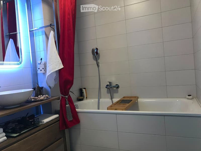 MARTIGNY  SPACIEUX 3.5 PIÈCES AVEC 2 SDB & TERRASSE (5)