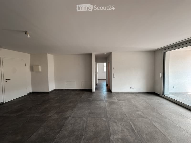 Spacieux appartement 3.5 pièces neuf à Courtételle (13)