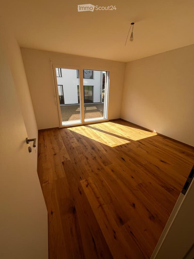 4.5 pièces neuf avec jardin à 5 min de Romont (7)