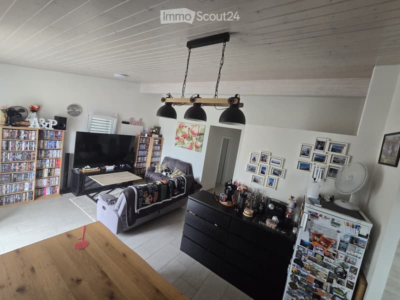 Bel appartement en attique 3.5 pièces pour le 1er novembre (2)