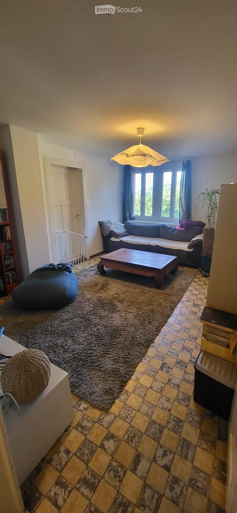 A louer, grande maison familiale en duplex. (5)
