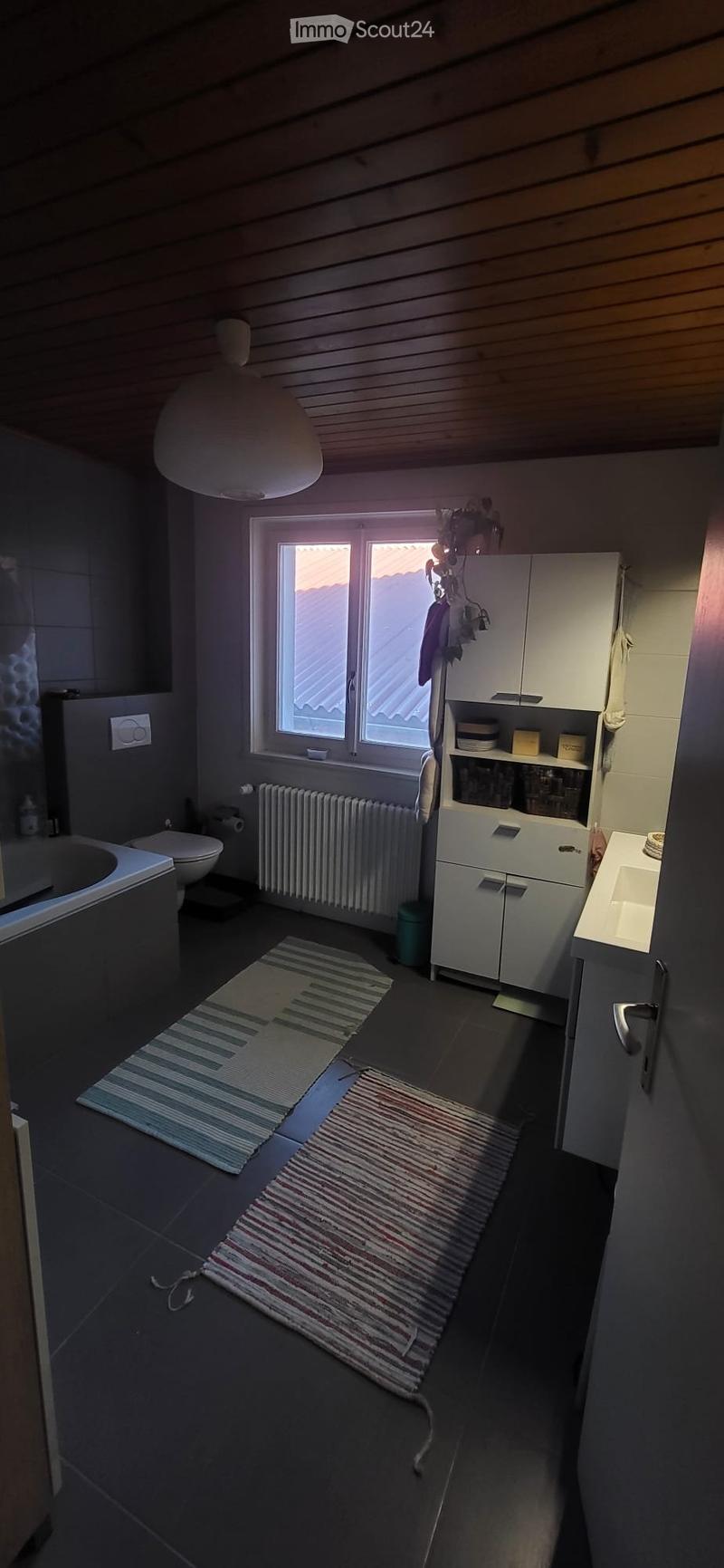 A louer, grande maison familiale en duplex. (4)