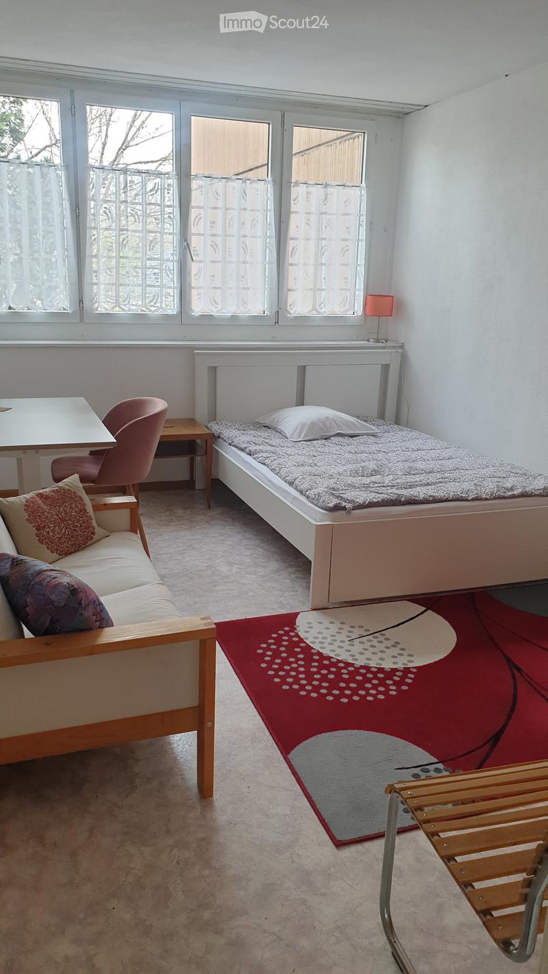 Chambre meublée de type pied-à -terre (1)