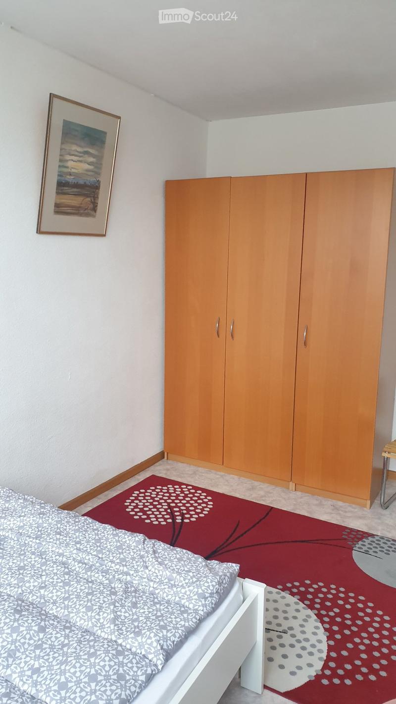 Chambre meublée de type pied-à -terre (2)
