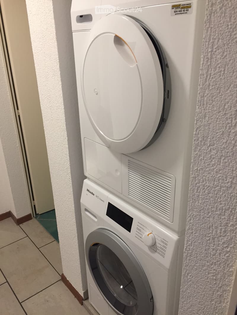 Apartment spacieux dans une rue calme de la vieille-ville (1)