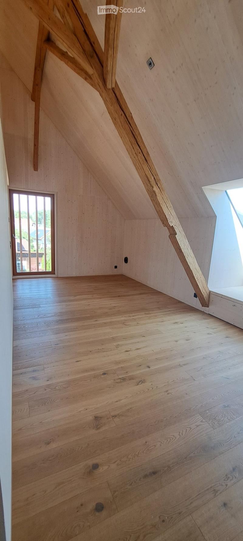 3.5-Zimmer-Wohnung mit grosser Galerie (2)