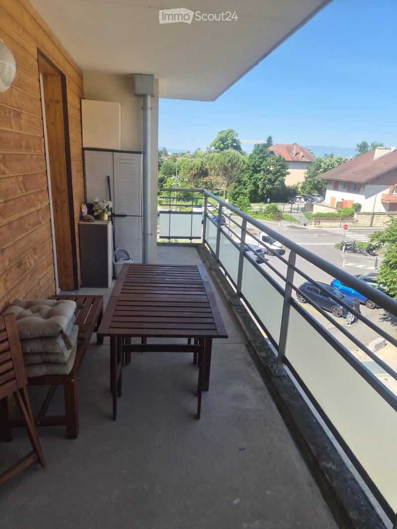 Chambre a louer au pas de l'échelle (4)