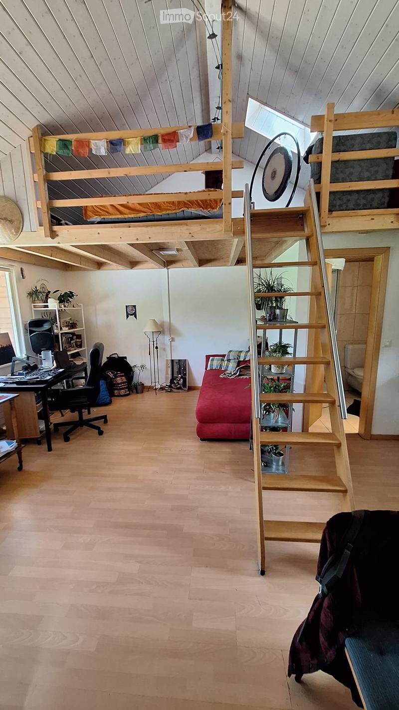 Grand studio avec mezzanine à Gimel reprise de bail (2)