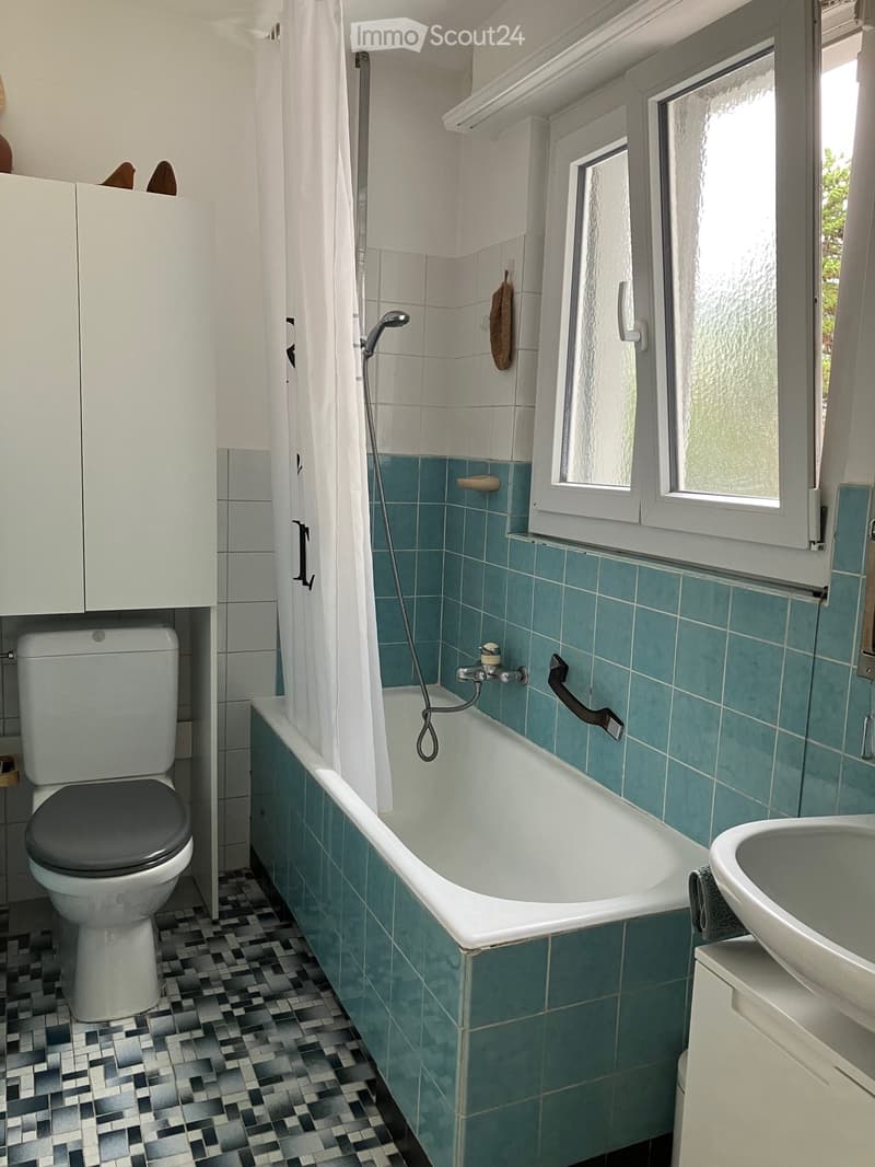 3,5 pièces avec balcons a louer centre de Sierre (4)